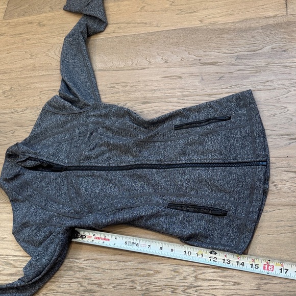 Lululemon Define Jacket Heathered Black Size 2 - Picture 9 of 12